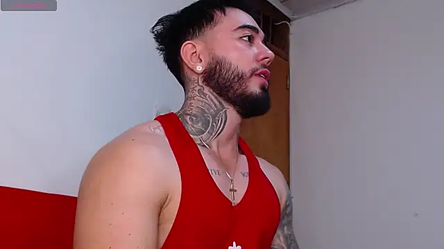 Snapshot of tommyblessd1 chatting on October 1, 5:24 am tommyblessd1 online show from October 1, 5:24 am