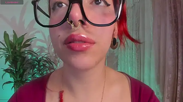 bri von dhara   online show from October 24, 3:30 pm