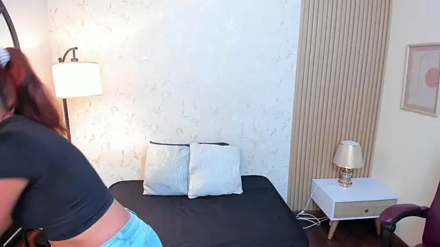 Snapshot of aliceandsia chatting on January 16, 7:18 pm aliceandsia online show from January 16, 7:18 pm