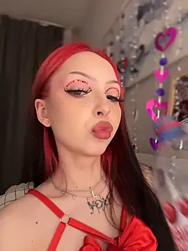 Lina Thornton  online show from February 12, 8:48 pm