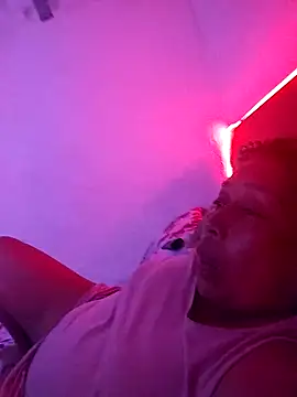 Naomi-Mature online show from April 17, 8:45 pm