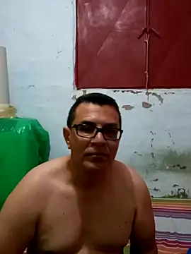 voyerista50 online show from September 25, 5:33 am