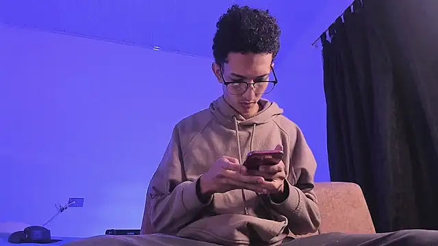 Cj davis  online show from October 20, 5:41 am