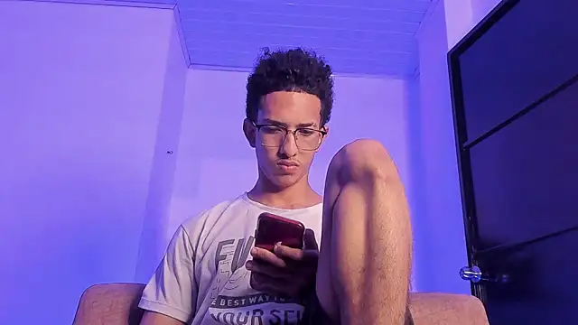 Cj davis  online show from December 1, 1:27 pm