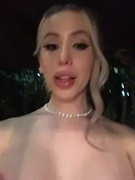 Sweet Soffi online show from October 31, 7:53 am