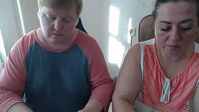 Bertie Adeline online show from October 30, 7:43 am