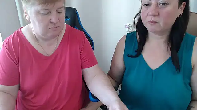 Bertie Adeline online show from November 2, 7:00 am