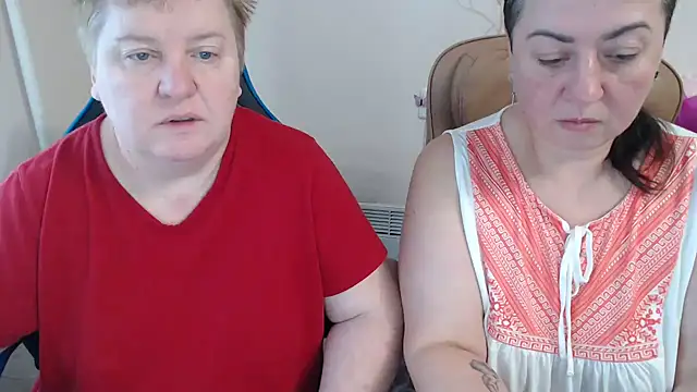 Bertie Adeline online show from December 18, 7:03 am