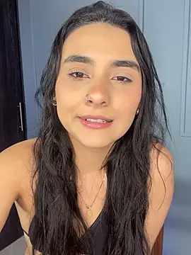 Snapshot of Zafira_Montiel chatting on December 17, 11:55 pm Zafira Montiel online show from December 17, 11:55 pm