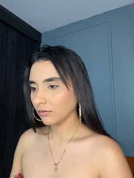 Snapshot of Zafira_Montiel chatting on February 16, 9:00 pm Zafira Montiel online show from February 16, 9:00 pm