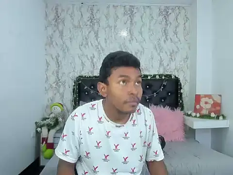 Adam Morgan2 online show from December 20, 1:07 pm