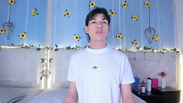 AleAurarashi online show from November 7, 1:49 am