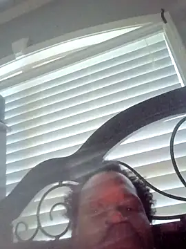 Snapshot of yourboya1sauce501 chatting on October 4, 12:47 pm yourboya1sauce501 online show from October 4, 12:47 pm