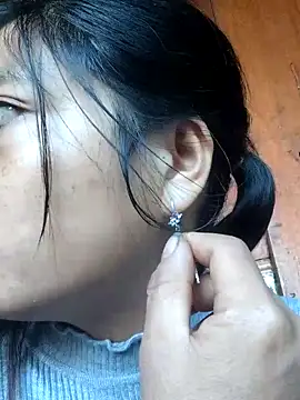 Snapshot of Angela-babyxx chatting on November 16, 12:05 am Angela-babyxx online show from November 16, 12:05 am