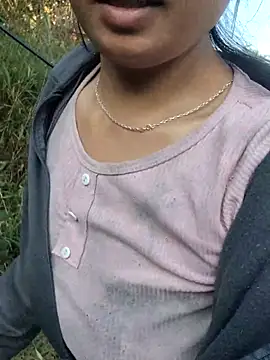 Snapshot of Angela-babyxx chatting on November 25, 12:54 am Angela-babyxx online show from November 25, 12:54 am