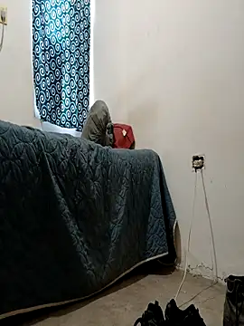 Jovenlechoso2044 online show from December 14, 4:34 pm