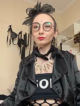 Jinhee Tiny online show from October 29, 2:30 pm