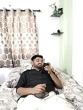 avi007p online show from March 29, 7:52 am