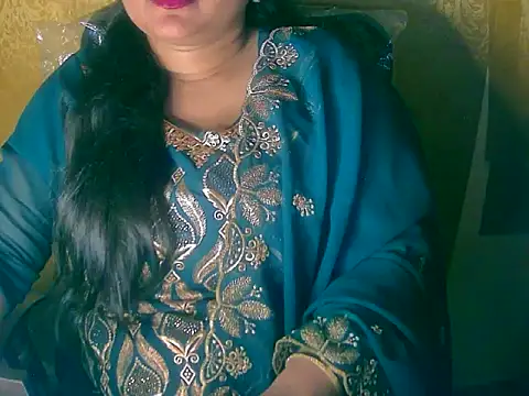 Snapshot of Saniya_K chatting on October 8, 5:32 pm Saniya K online show from October 8, 5:32 pm