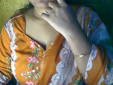 Snapshot of Saniya_K chatting on October 16, 6:53 pm Saniya K online show from October 16, 6:53 pm