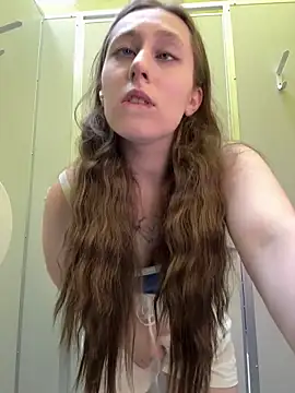 FroggyAnna online show from June 11, 5:00 pm