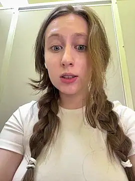 FroggyAnna online show from June 30, 4:08 pm