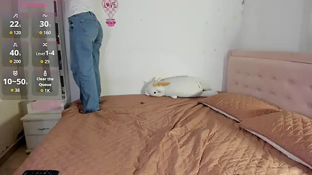 ZoeandEthan online show from February 27, 7:47 pm