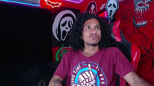 dante hellsingx online show from December 4, 12:42 am