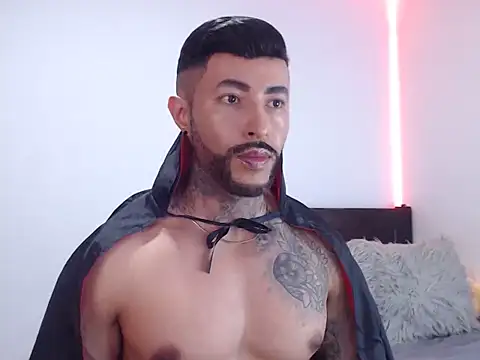 Snapshot of andrea_de_lucaa chatting on October 30, 3:52 am andrea de lucaa online show from October 30, 3:52 am