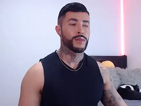 Snapshot of andrea_de_lucaa chatting on November 4, 3:49 am andrea de lucaa online show from November 4, 3:49 am