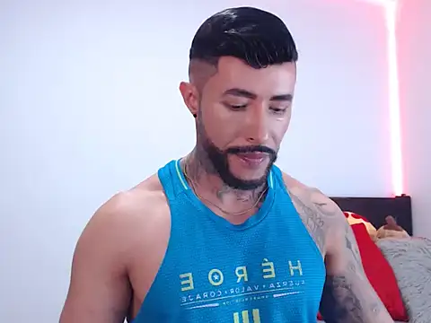 Snapshot of andrea_de_lucaa chatting on November 14, 3:16 am andrea de lucaa online show from November 14, 3:16 am