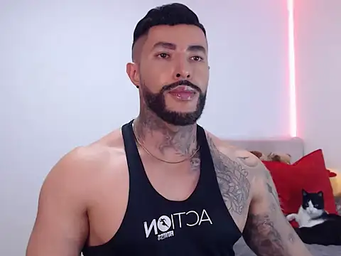 Snapshot of andrea_de_lucaa chatting on November 20, 4:01 am andrea de lucaa online show from November 20, 4:01 am