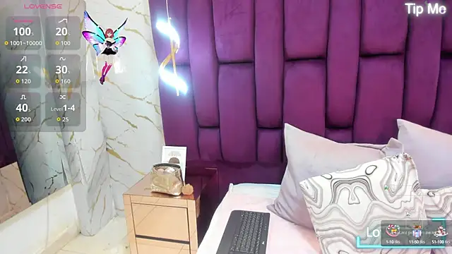 megannherrera online show from September 15, 12:16 pm