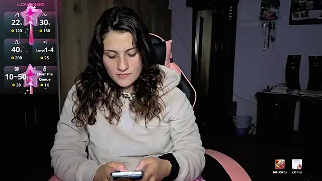 lindasyt online show from April 7, 4:13 am