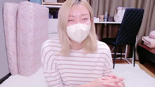 Nana  ch online show from December 2, 7:25 am