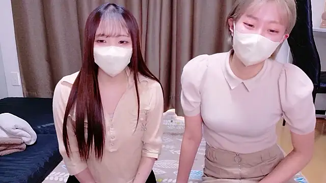 Snapshot of Nana__ch chatting on January 13, 6:08 am Nana ch online show from January 13, 6:08 am