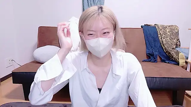 Snapshot of Nana__ch chatting on May 19, 12:00 pm Nana ch online show from May 19, 12:00 pm