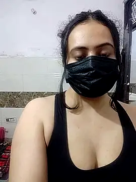 sexy aaliya hamidi online show from August 6, 10:17 am