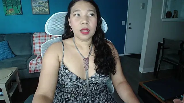 Snapshot of SHEILYN_ chatting on July 1, 4:25 am SHEILYN online show from July 1, 4:25 am