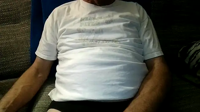 velikifant7 online show from February 8, 6:33 pm