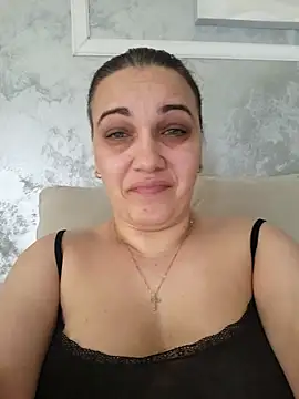 PalomaDesireee online show from March 18, 7:00 am