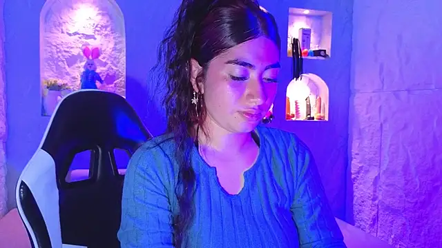 Sophia tf online show from March 30, 2:56 am