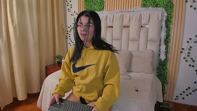 Jade Nmm online show from November 30, 1:04 pm