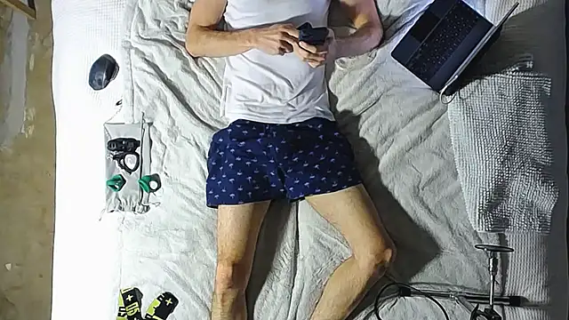 Just2Try online show from February 21, 4:08 pm