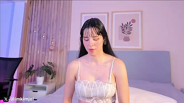 KiimJoi online show from May 29, 12:25 pm