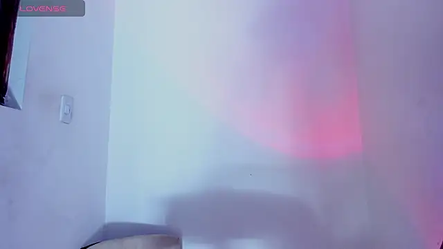 Viioleett cum online show from March 18, 1:25 pm