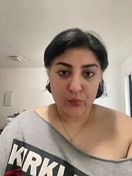 Snapshot of inked_nekoo chatting on February 20, 6:19 pm inked nekoo online show from February 20, 6:19 pm