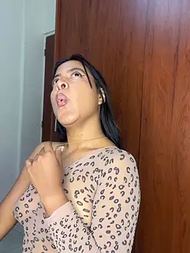 Kendra C online show from April 5, 4:20 am
