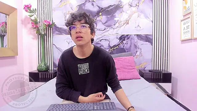 Desire Ecstasy online show from October 12, 1:10 pm