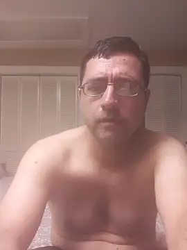 Gearsuit online show from March 11, 11:55 pm